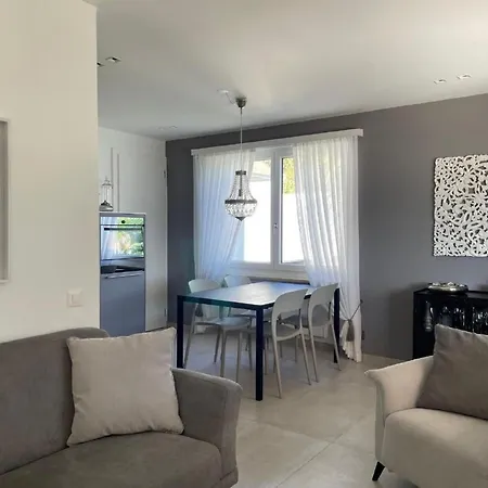Casa Bijou By Interhome ロカルノ